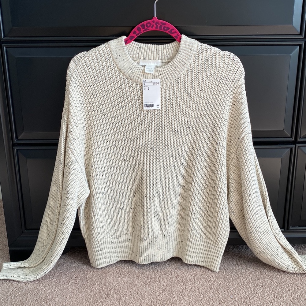 H&M sweater NWT